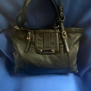 THE SAK BLACK PEBBLED LEATHER TOTE